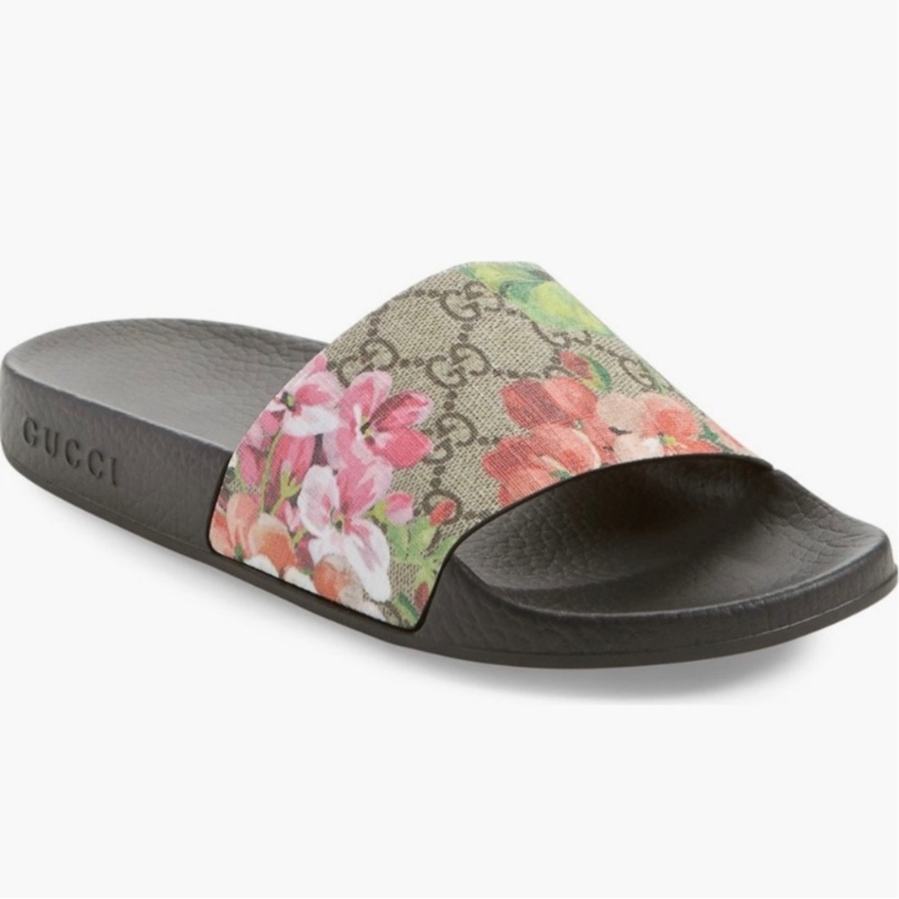 Gucci Pursuit Slide Sandals